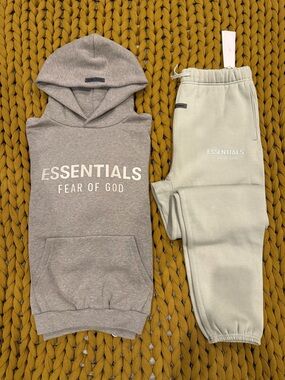 ESSENTIALS Fear of God Hoodie & Joggers Set - Heather Brown & Beige